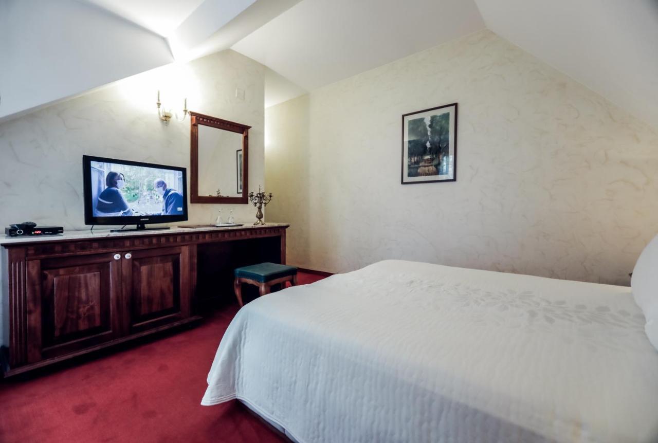 Hotel Dunav Ilok Exteriér fotografie